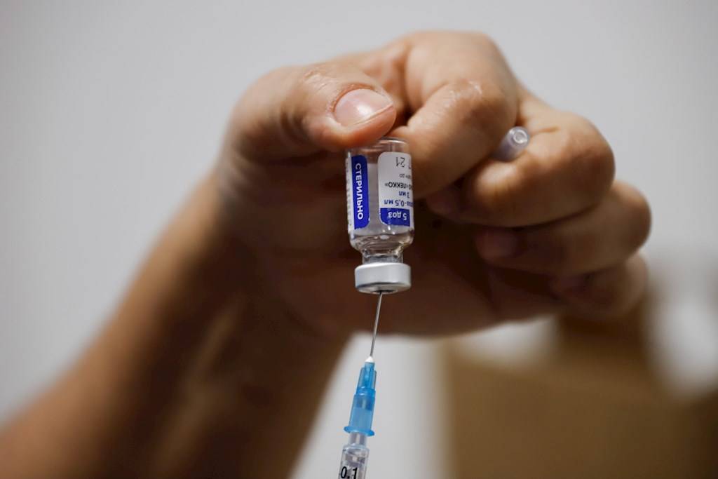 Paraguay actualmente se encuentra en la primera etapa de vacunación contra el COVID-19. Foto: EFE.